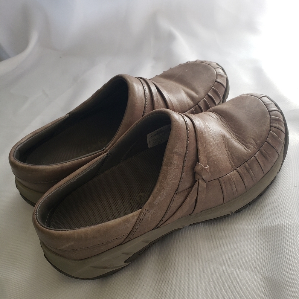 Merrell Encore Slip On Mule Slides Brindle Grayish Brown Womens 7 Pleated